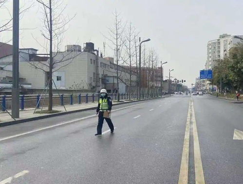 全面攻堅城市管理和城鄉環境綜合治理，我們在行動